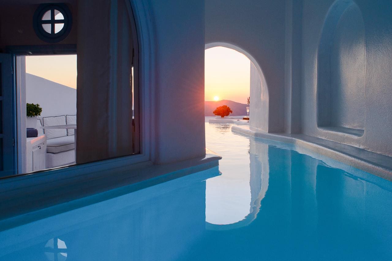 Zwem je balkon op bij Dana Villas