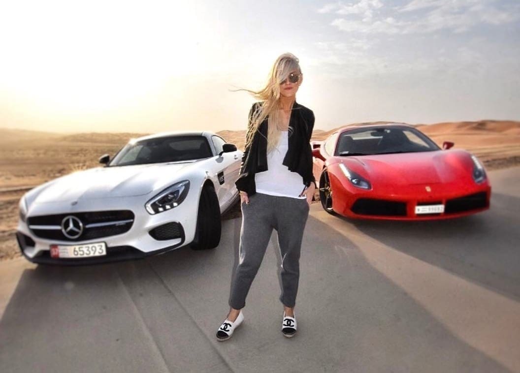 super car blondie