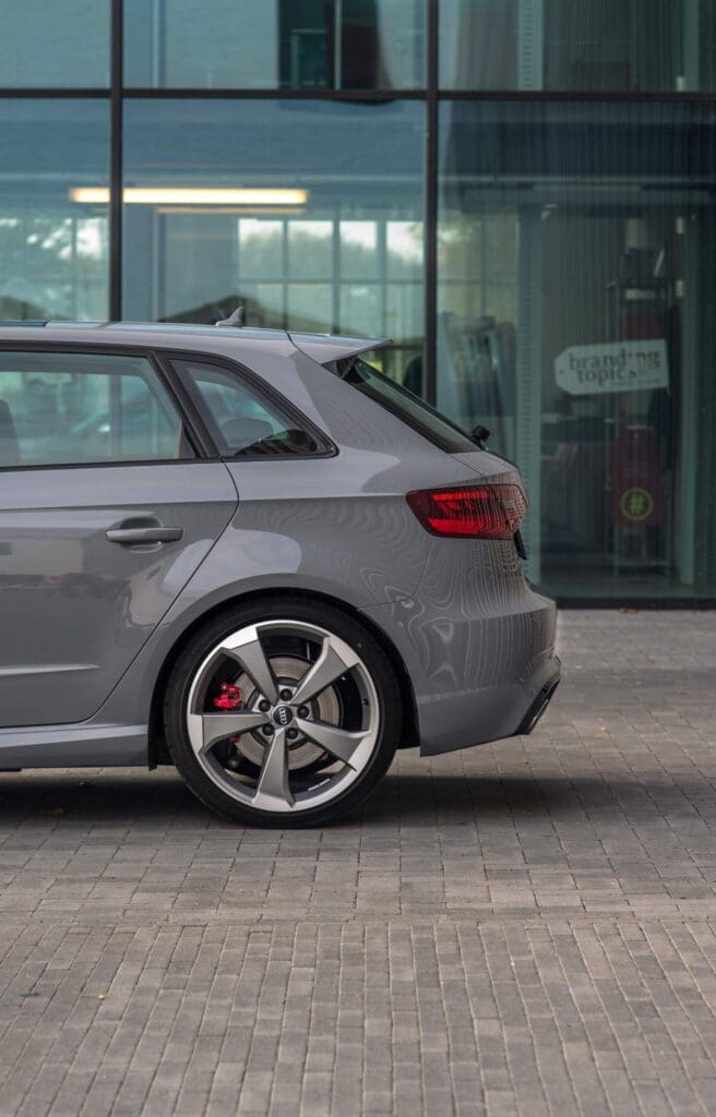 Audi RS3 - Manify5