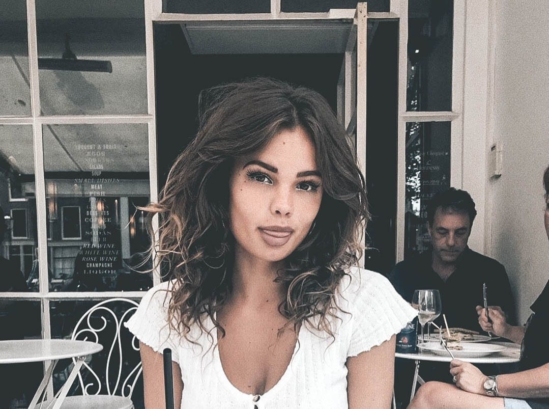 Who’s That Girl!? Laura Celia Valk
