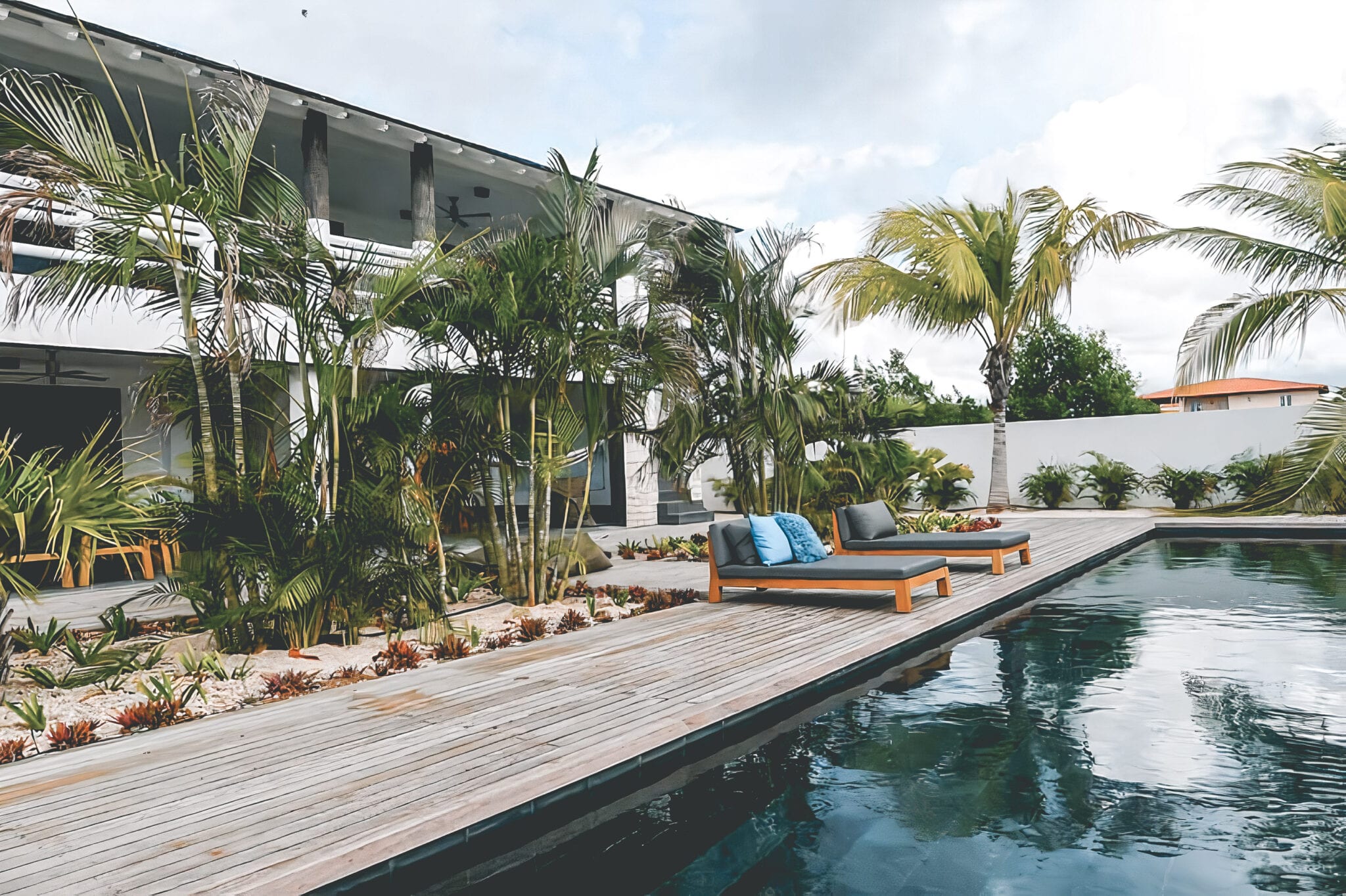 Airbnb Finds: Caribische villa op Bonaire met eigen butler en chef-kok
