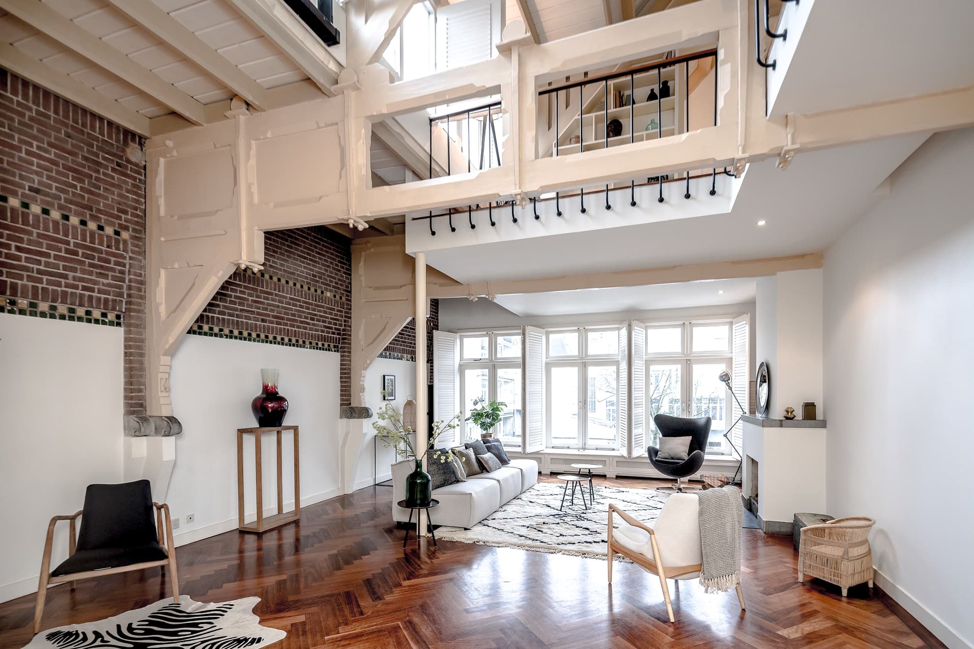 Oude kerk in Amsterdam is omgebouwd tot luxe appartement