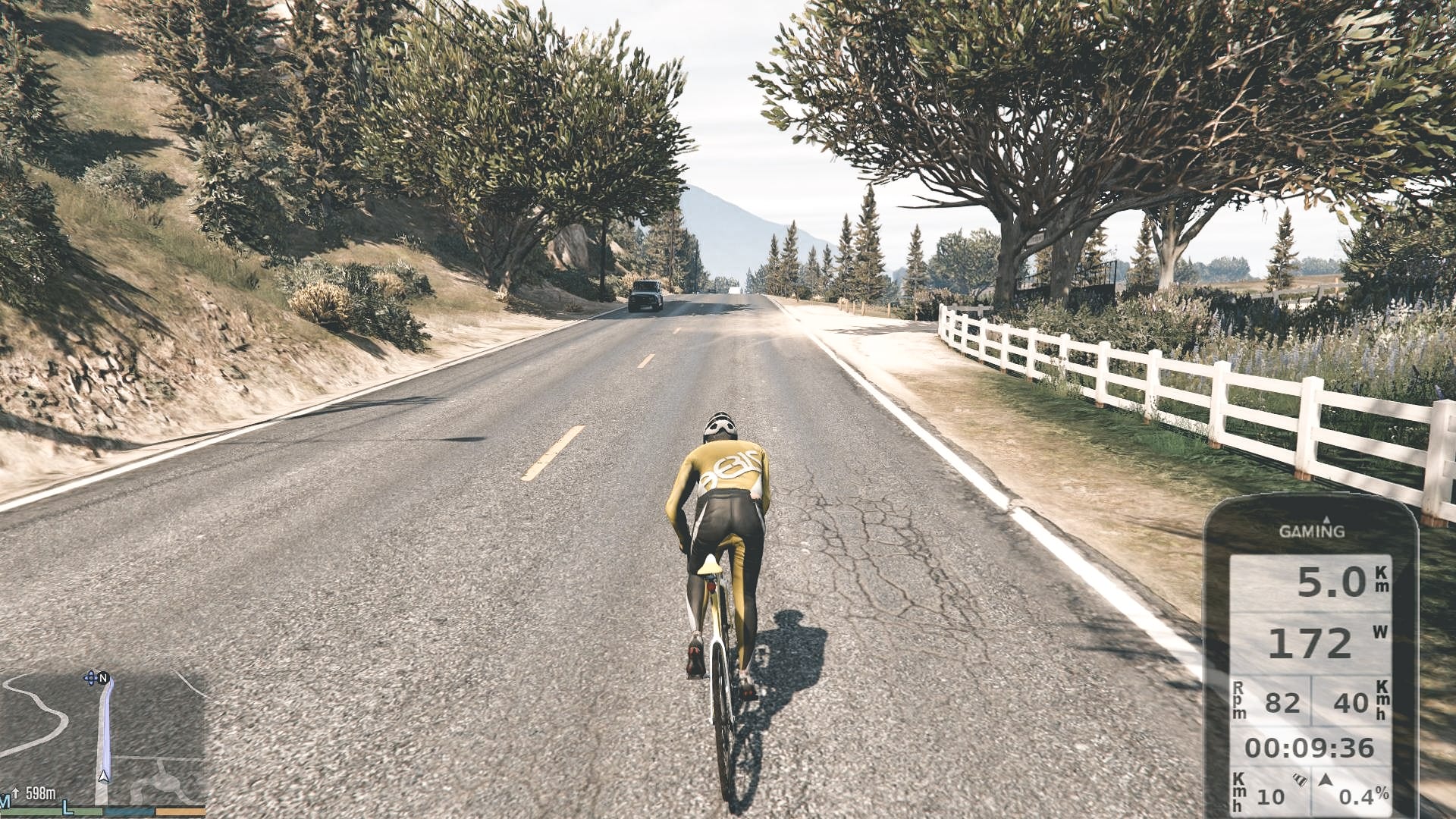 Fiets door de straten van GTA V op je eigen hometrainer