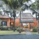 Luxe villa, Airbnb Finds: Costa Ricaanse villa met infinity zwembad, prive-kok en tropische bar
