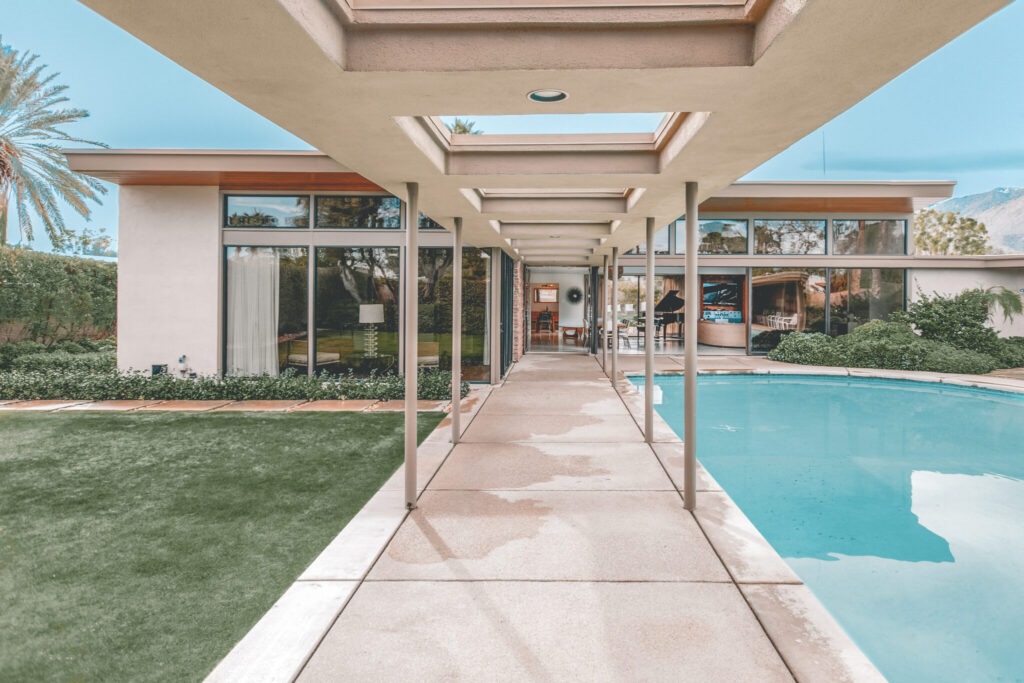Frank Sinatra, <strong>Airbnb Finds:</strong> de legendarische jaren &#8217;40 villa van Frank Sinatra