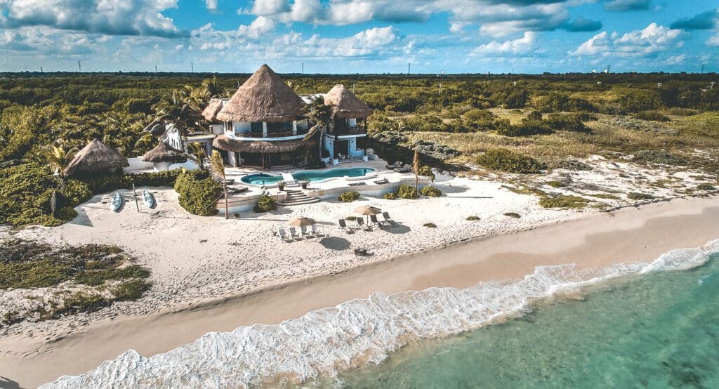 Airbnb Finds: Mexicaanse cervezas klappen in afgelegen privevilla