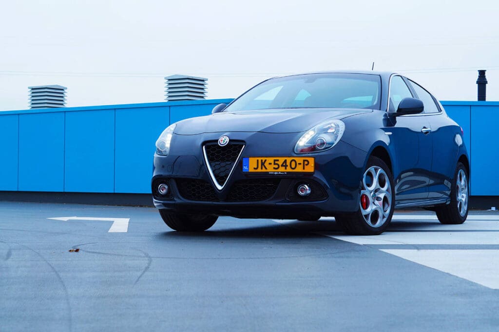 alfa-romeo-giulietta-4