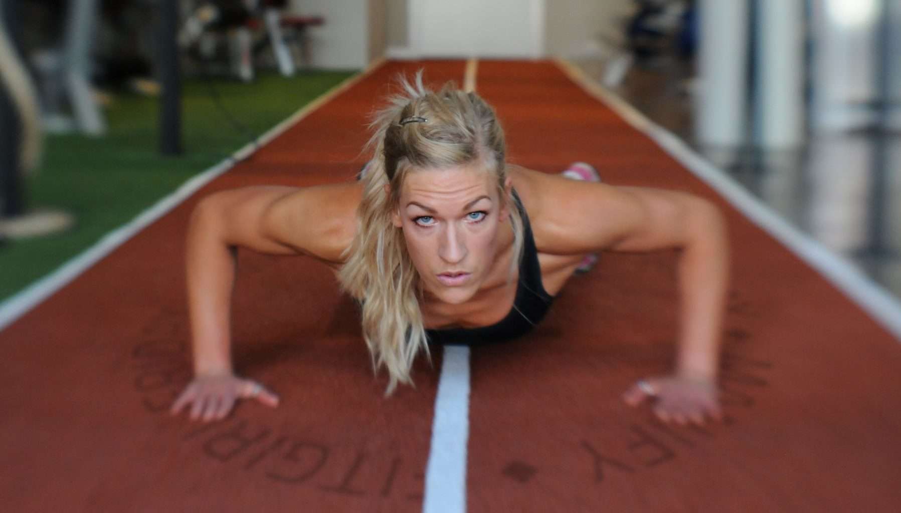 Annemarie Fitgirl Manify2