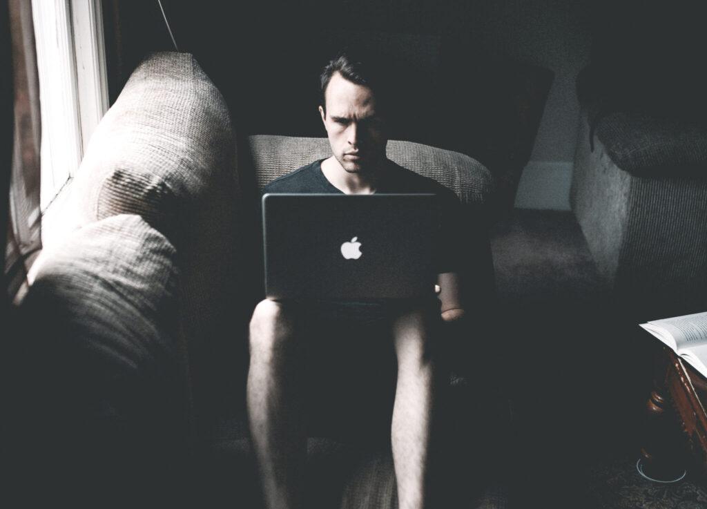 Anoniem surfen: waarom je voor VPN verbinding moet gaan