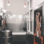 artistieke, Airbnb Finds: klassiek appartement met funky vibes in Boedapest
