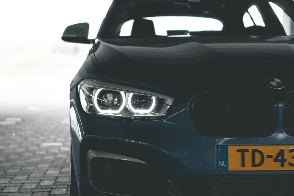 De BMW M140i maakt rijden weer geweldig