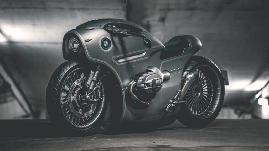 Deze custom BMW R9T is een Mad Max-droom