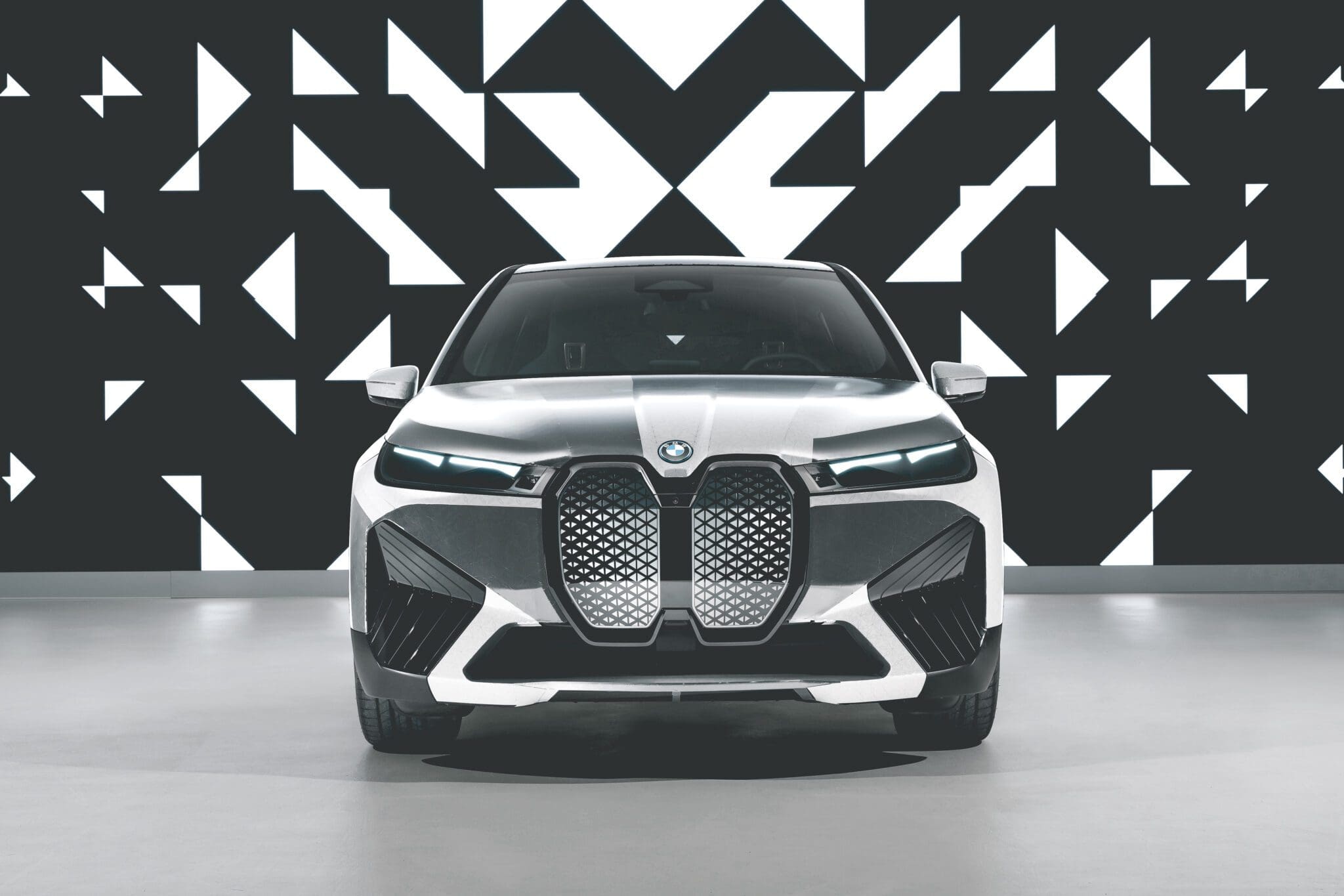 BMW iX Flow is voorzien van elektronische inkt