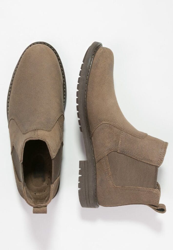 Chelsea boots 12