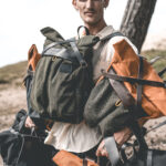 , Atelier de l&#8217;Armee: oude legertenten omgetoverd tot stijlvolle backpacks