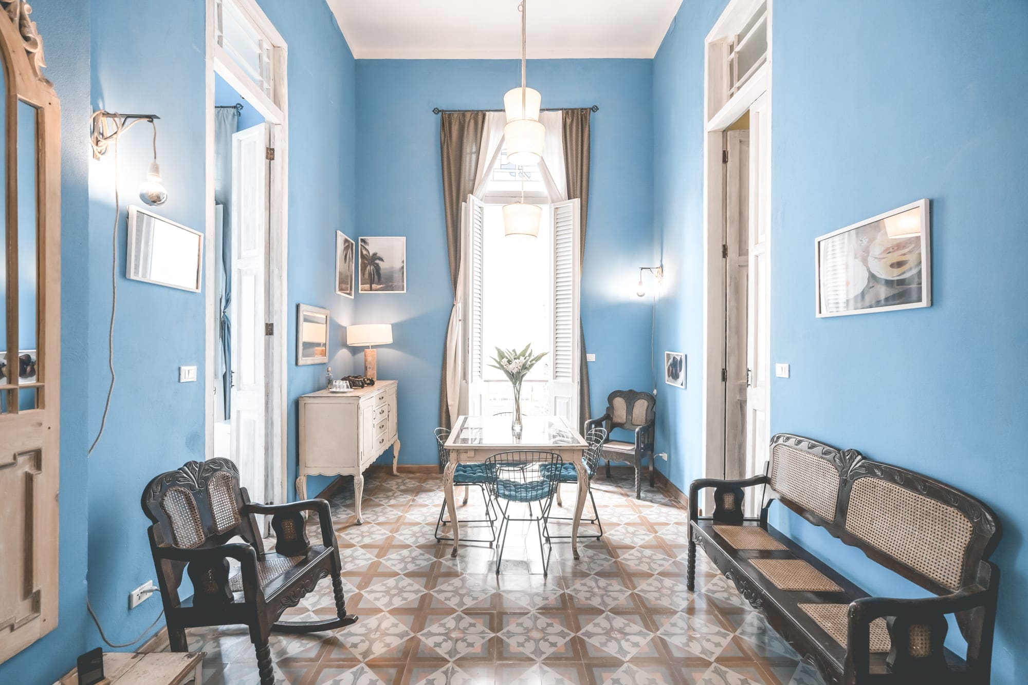 Airbnb Finds: sigaren, rum en Castro in Cuba