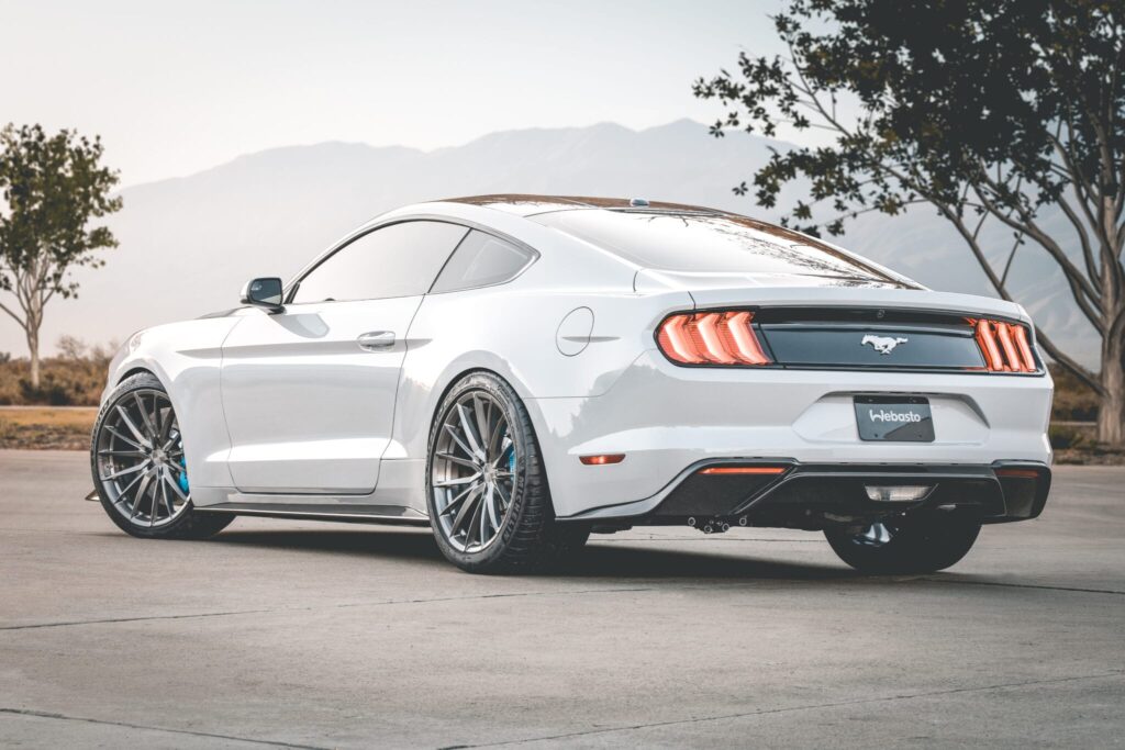 Mustang Lithium