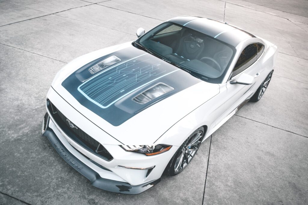 Mustang Lithium