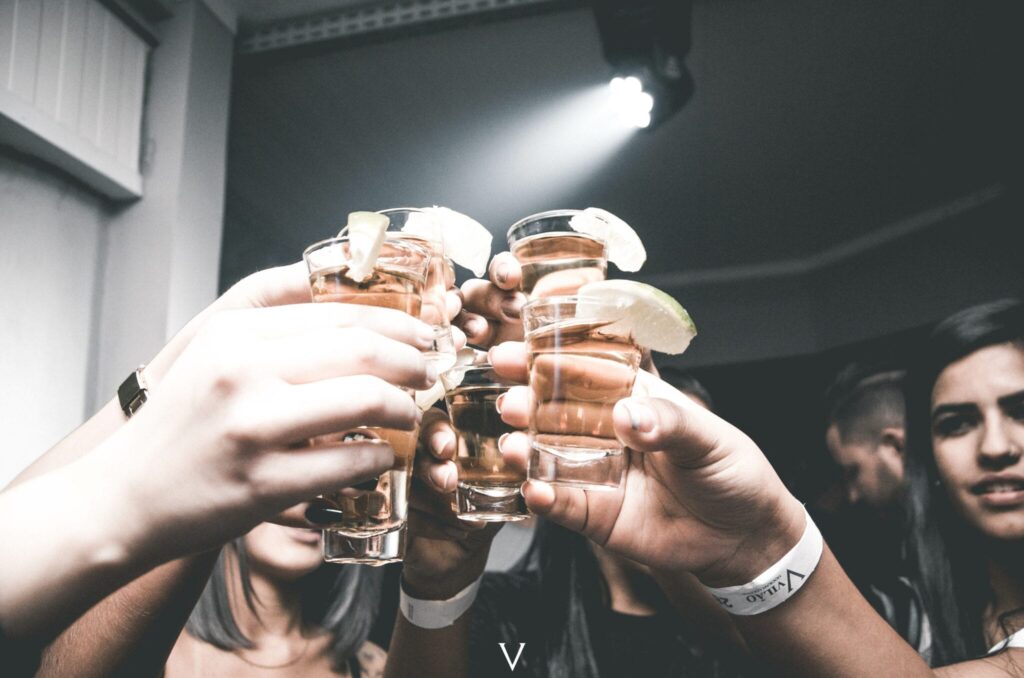 Dit is geen grap: drunkorexia bestaat echt 