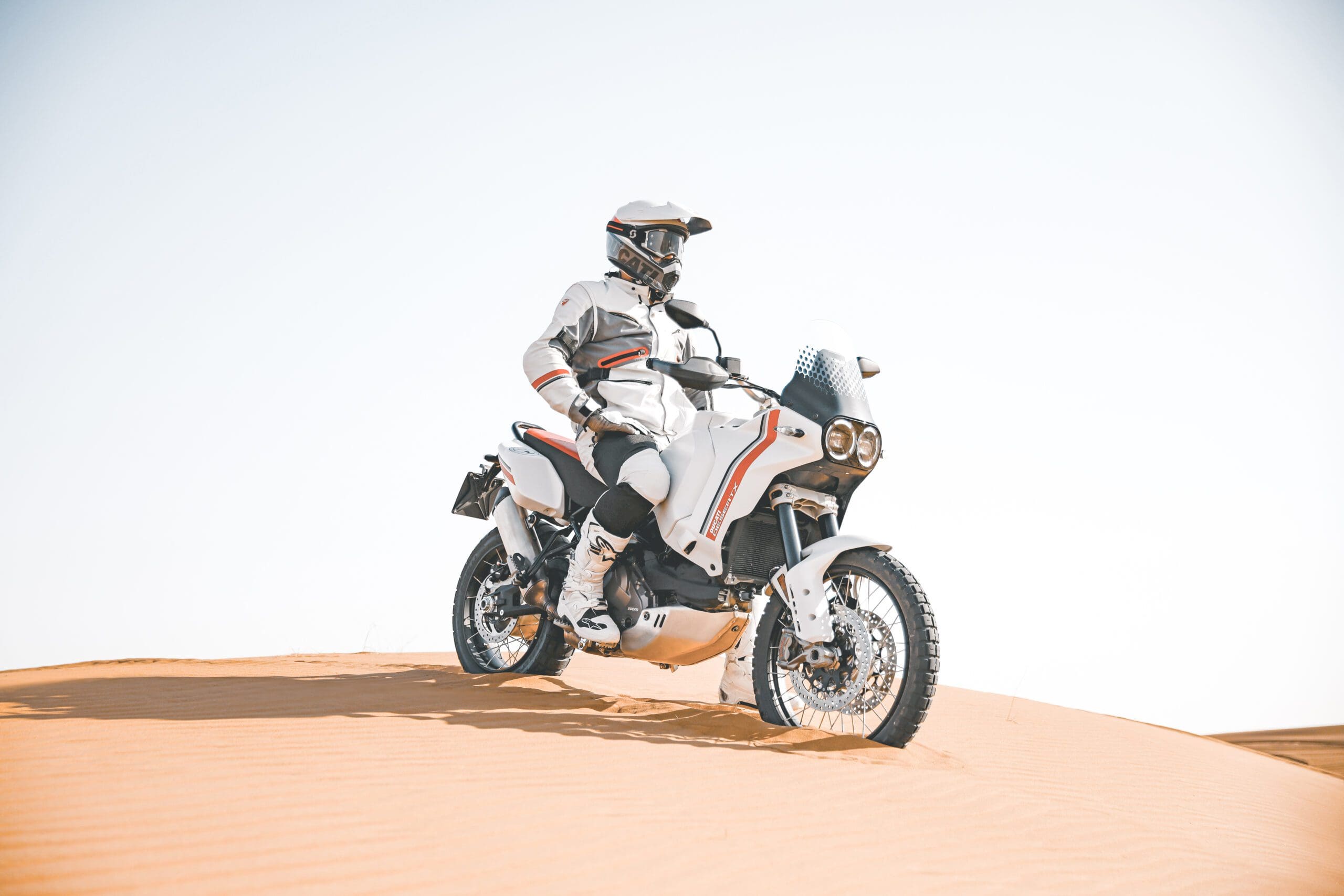 Ducati DesertX - MANIFY