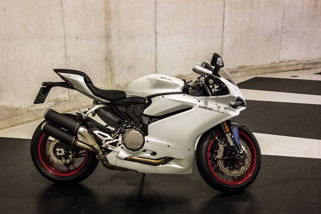 Ducati Panigale 959 4