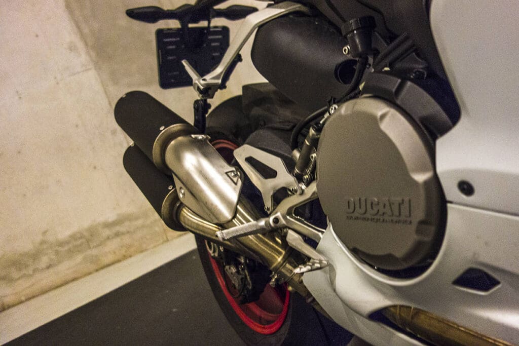 Ducati Panigale 959 7