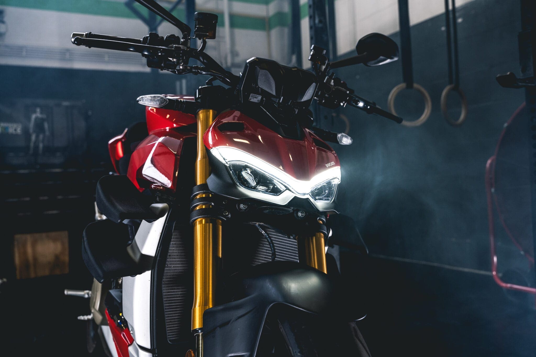Let’s get ready to rumble: Ducati Streetfighter V4S