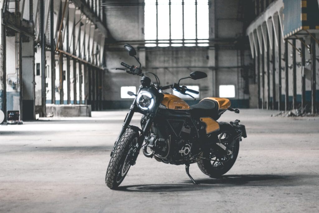 Ducati’s Scrambler Full Throttle is Black and Yellow on point