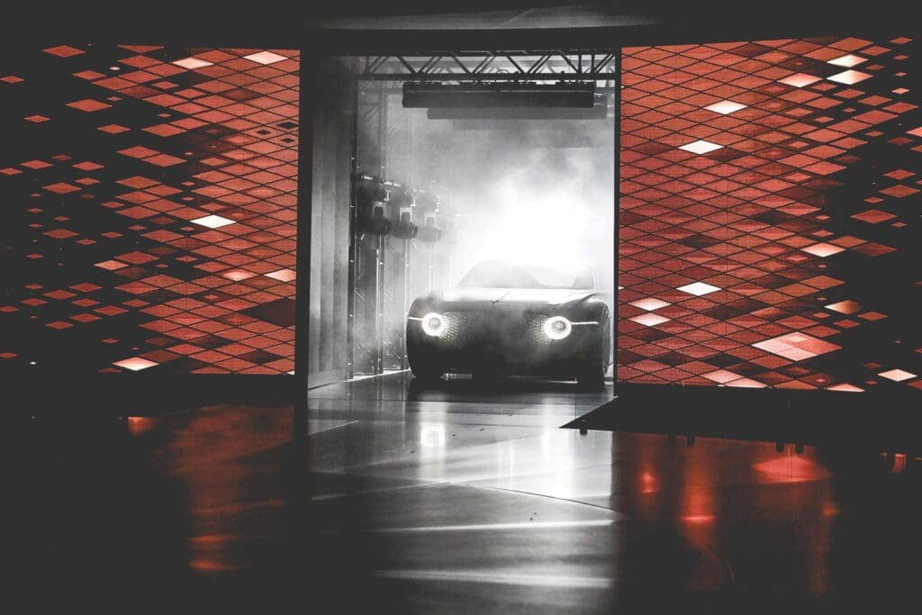 Bentley EXP 100 GT