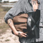 , Atelier de l&#8217;Armee: oude legertenten omgetoverd tot stijlvolle backpacks