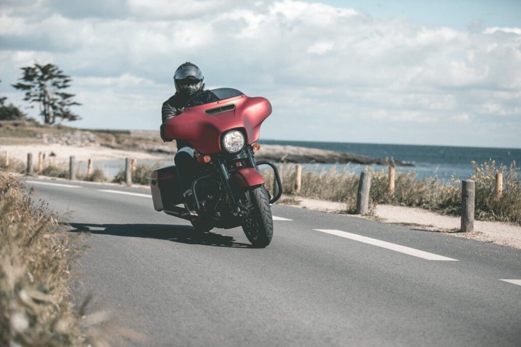 , Met de 2019 Harley-Davidson Street Glide Special door Bretagne