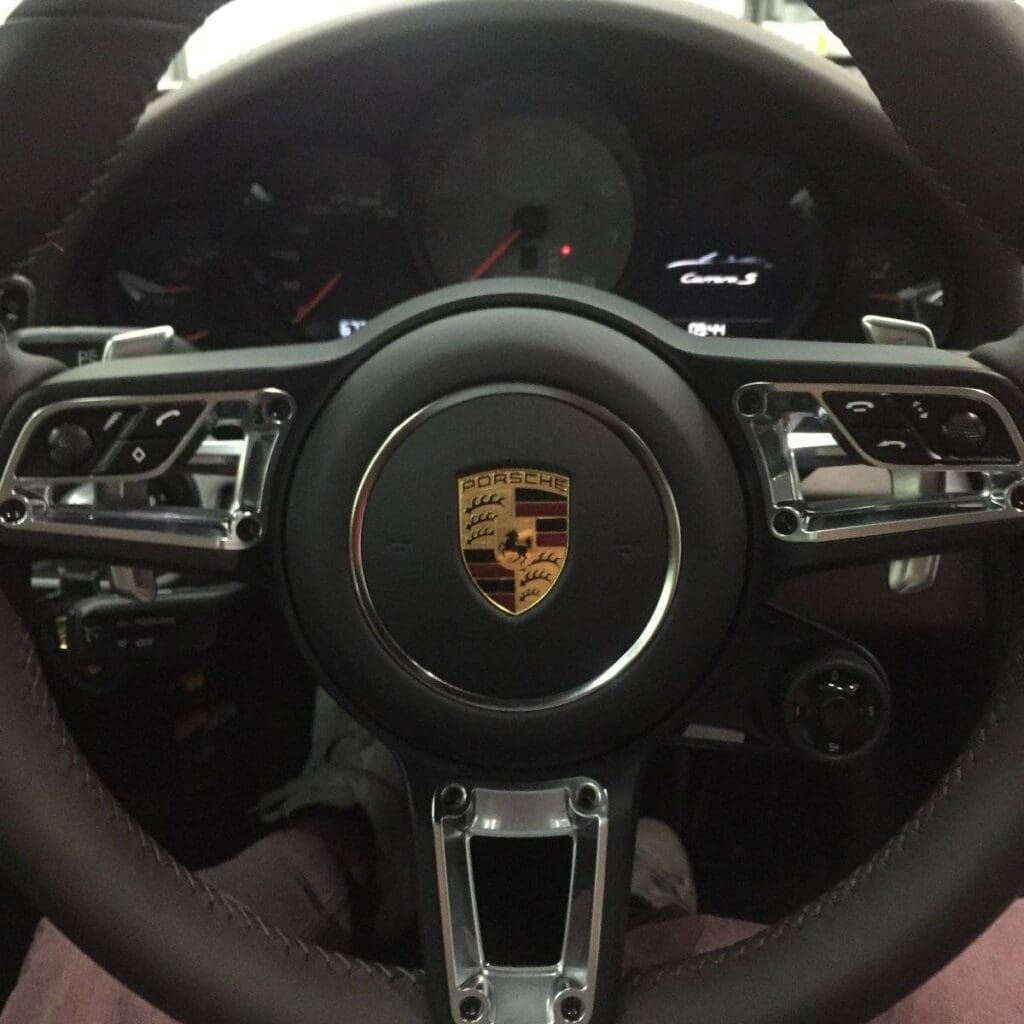 Porsche 911 Carrera S - Training - Manify6