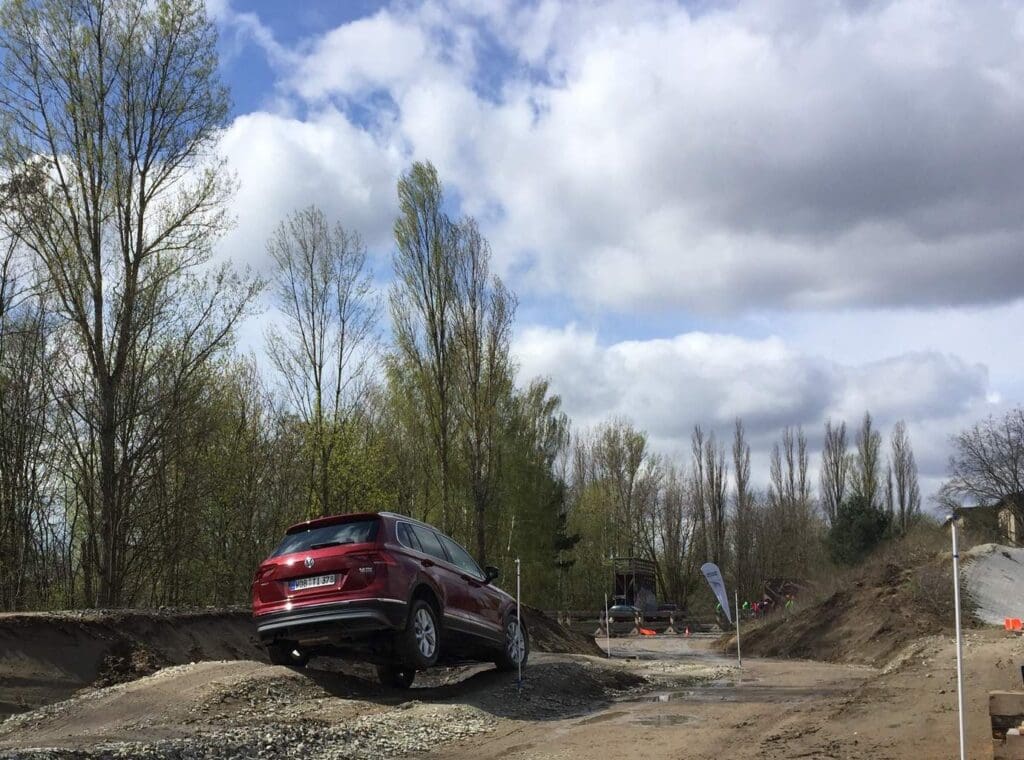 Volkswagen Tiguan2355