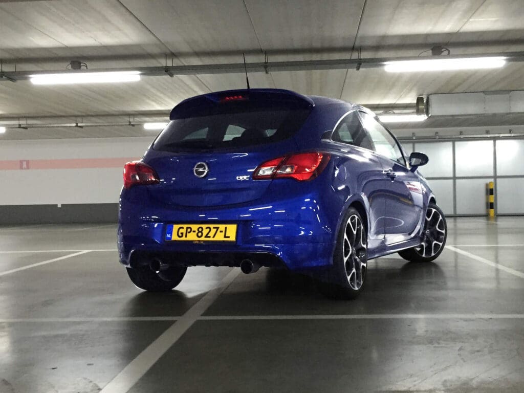 , Duitsers maken geen grappen: Opel Corsa OPC