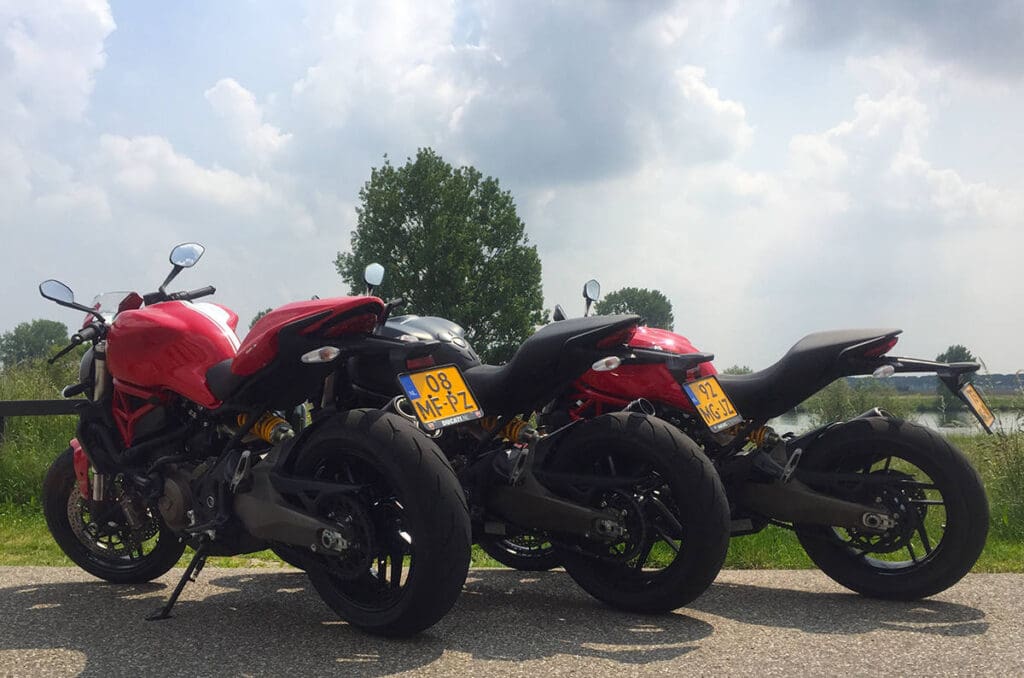 Ducati Monster 821 9
