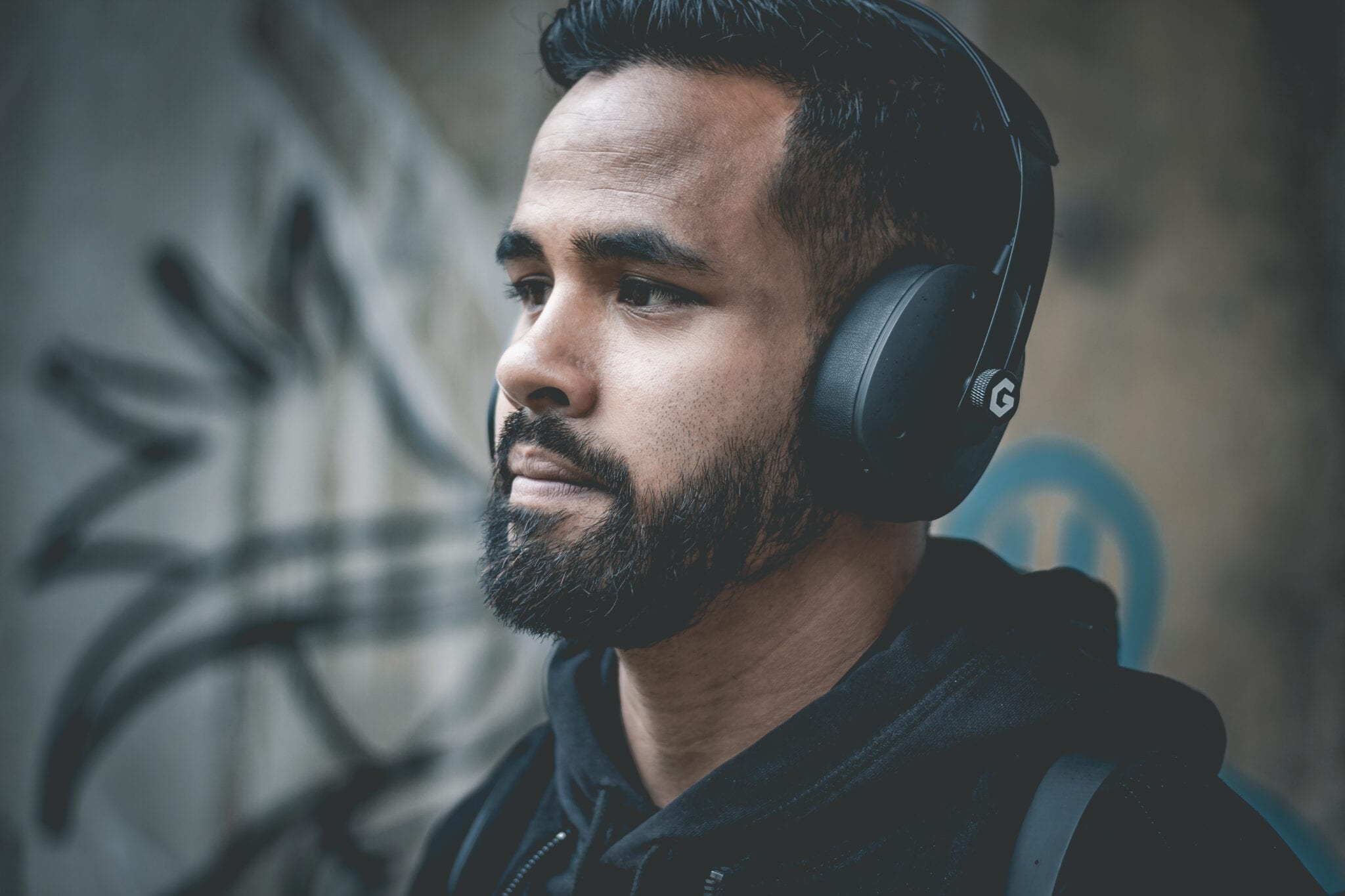 Onbezorgd genieten: deze high-end koptelefoon kun je huren