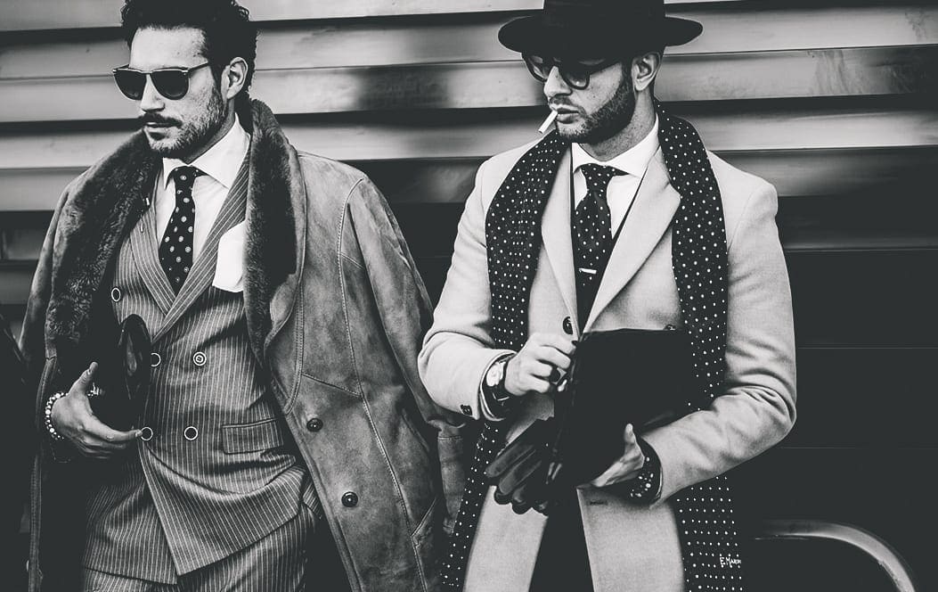 Stijltips voor smalle mannen: zo lijk je breder met kleding