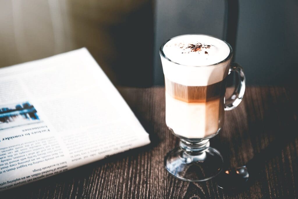 Koffie terminologie explained: koffie met likeur of drank