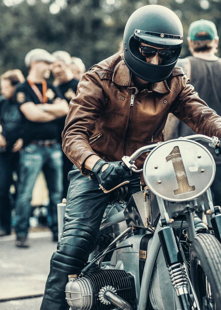 L’Etonnante: custom BMW geinspireerd op Steve McQueen