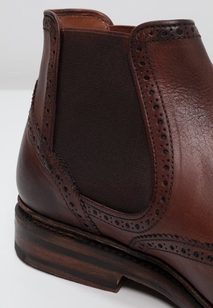 chelsea boots 6