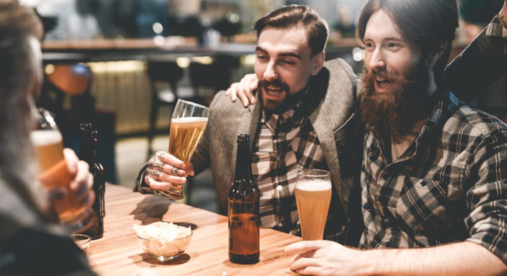 Nog eentje dan: waarom jij altijd nog een laatste biertje pakt