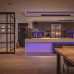 landhuis, Dit brute landhuis is een aaneenschakeling van luxueuze elementen