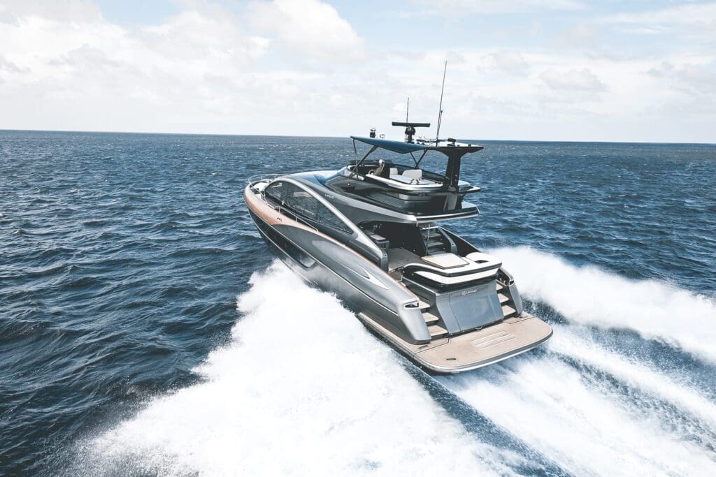 Lexus Yacht LY 650