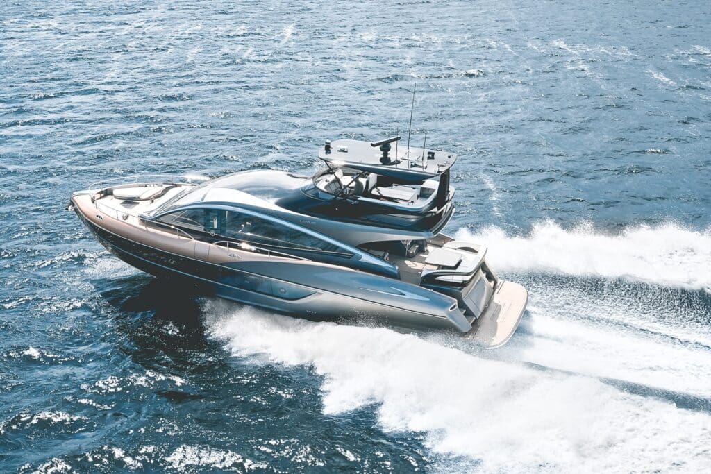 Lexus Yacht LY 650