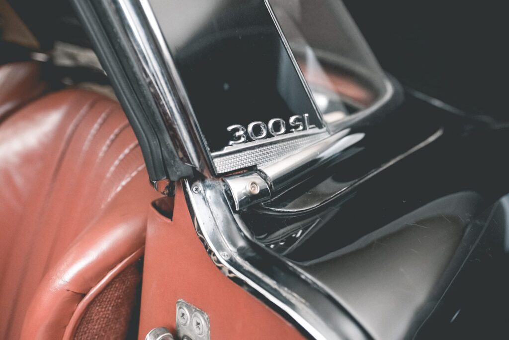 Mercedes-Benz 300 SL Roadster