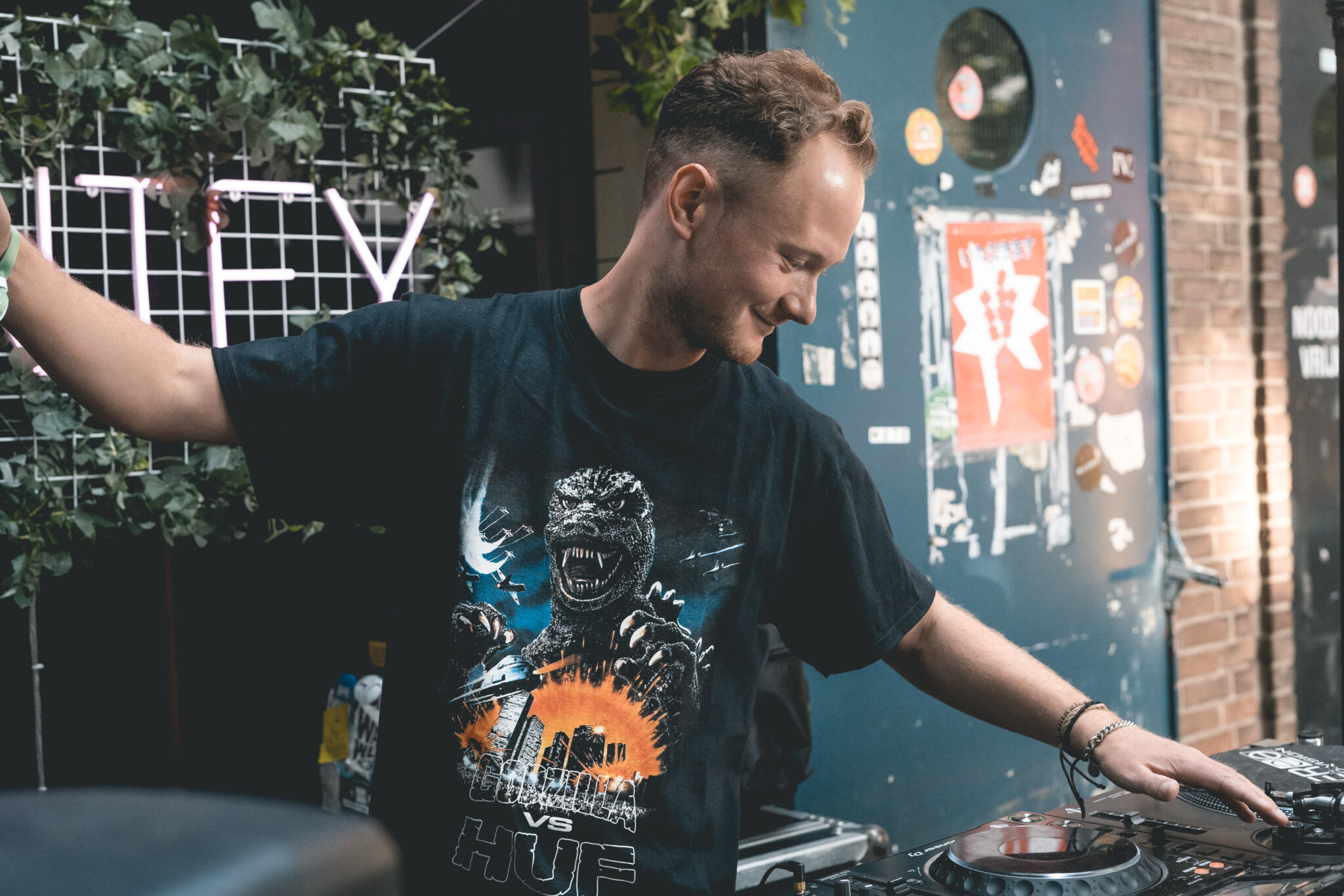Onze Manify: Out of office // Quarantine VrijMiBo is nu live!