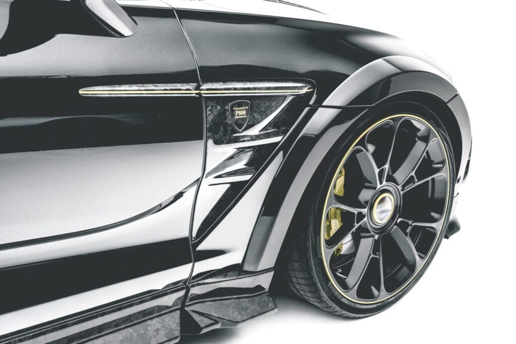 Mansory aston martin dbx, Mansory bouwt Aston Martin DBX om tot nog brutere asfaltvreter