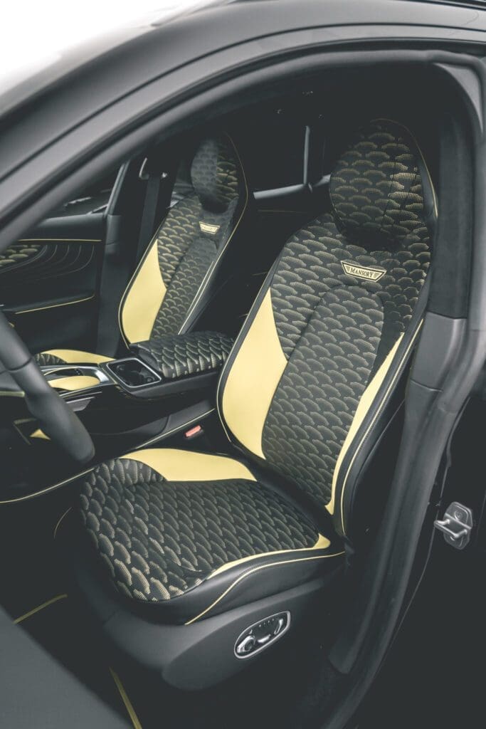 Mansory aston martin dbx, Mansory bouwt Aston Martin DBX om tot nog brutere asfaltvreter