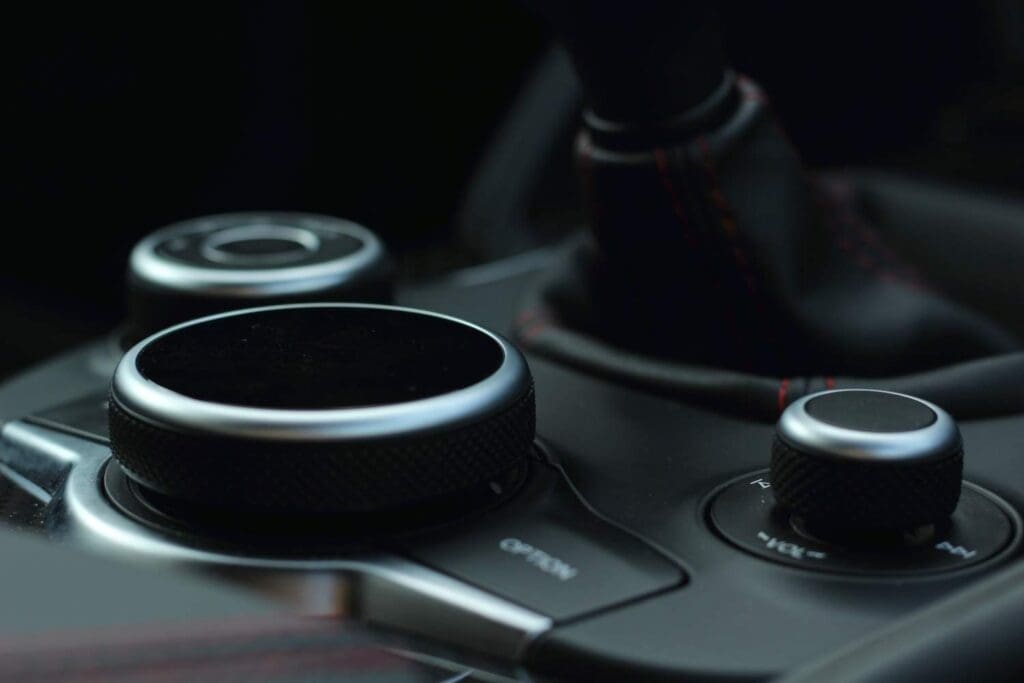 manify-alfa-romeo-giulia-q14