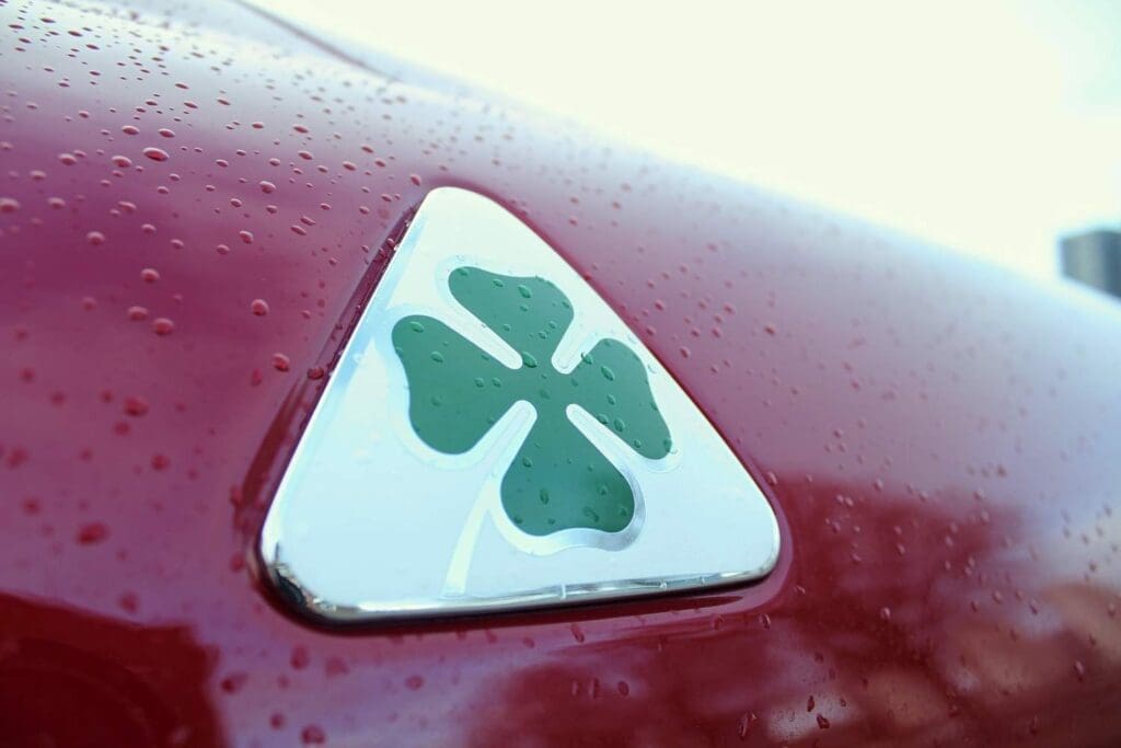 manify-alfa-romeo-giulia-q4